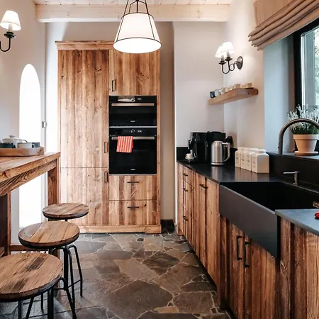 Swiss Na Wyłączność - Jacuzzi, Sauna, Bilard Willa *